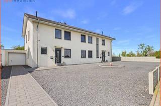 Einfamilienhaus kaufen in 52538 Gangelt, Modernes Einfamilienhaus mit Einliegerwohnung mit großem Garten und Pool in Gangelt - Breberen