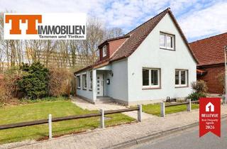 Einfamilienhaus kaufen in 26389 Siebethsburg, TT bietet an: Freistehendes und modernisiertes Einfamilienhaus in der Stadtparkallee mit viel
