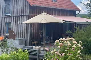 Haus kaufen in 91489 Wilhelmsdorf, Freistehendes Wohlfühlhaus in Holzständerbauweise mit großer Scheune und Traumgarten