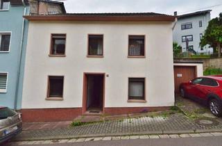 Haus kaufen in 66693 Mettlach, Sanierungsobjekt mit Garage in Mettlach/Saarhölzbach