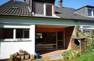 Doppelhaushälfte kaufen in 40627 Unterbach, Doppelhaushälfte in begehrter Lage mit viel Potential auf Erbbaugrundstück