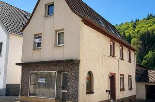 Haus kaufen in 66999 Hinterweidenthal, Ein Haus zum attraktiven Preis, viele Möglichkeiten – Wohnen, Arbeiten oder Vermieten im Pfälzerwald