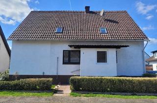 Einfamilienhaus kaufen in Gerhart-Hauptmann-Str., 37194 Bodenfelde, * Freistehendes Einfamilienhaus in Wahmbeck * Wfl. ca. 155 m² * GS. ca. 1002 m² * 2 Garagen *