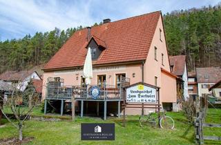 Haus kaufen in 91249 Weigendorf, Solides Gebäude mit Umbauoption zum Wohnhaus in ländlicher Lage