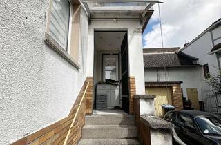 Doppelhaushälfte kaufen in Fixengasse, 61137 Schöneck, ***Charmante Doppelhaushälfte mit Potenzial***