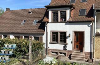 Reihenhaus kaufen in 66885 Altenglan, Solides Reihenhaus in ruhiger Seitenstraße