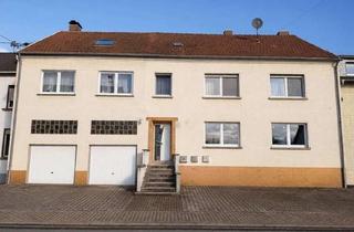 Haus kaufen in 66802 Überherrn, Gepflegtes Dreifamilienhaus mit großem Grundstück in Überherrn-Bisten!