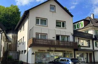 Haus kaufen in 77740 Bad Peterstal-Griesbach, Großes Wohnhaus in Bad Peterstal !