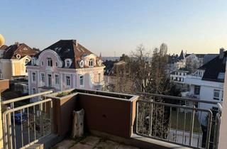 Wohnung kaufen in Thomaestrasse, 65193 Wiesbaden, IHR GEBOT ENTSCHEIDET! Gelegenheit in Toplage! Renovierungsbedürftige 2 ZKB, 85m², Aussichtsbalkon