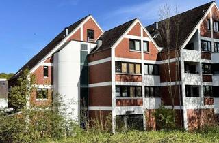 Wohnung kaufen in Bergstraße, 21465 Reinbek, Helle 2-Zimmer-Whg mit Balkon im Zentrum von Reinbek im CCR | TG-Stellplatz | S-Bahn fußläufig