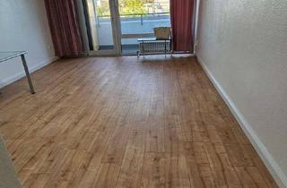 Wohnung kaufen in 37073 Göttingen, Alles neu, super Rendite von 10,20%, 1ZKB, keine Provision, Blick auf Uni, 1 min zu Fuß zur Uni