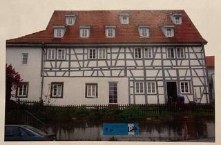 Wohnung kaufen in 74182 Obersulm, Helle 1,5-Zimmer-Wohnung im Altbau mit Galerie, EBK & Stellplatz in ruhiger Lage