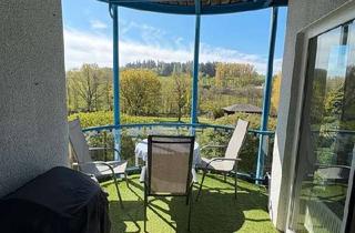 Wohnung mieten in Freiherr-Vom-Stein-Straße 39, 57627 Hachenburg, Viel Platz in Hachenburg: 4-Zimmer-Wohnung mit Balkon