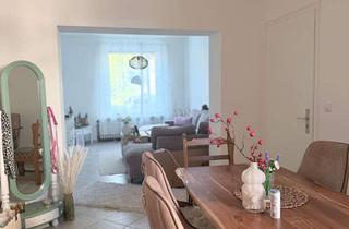 Wohnung mieten in 41069 Holt, Modernisierte 4 Zimmer Wohnung in Top-Lage von MG Holt