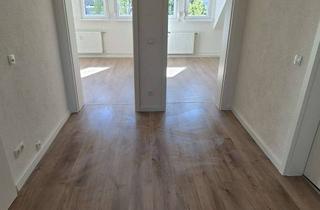 Wohnung mieten in Hauptstr. 149, 56575 Weißenthurm, Einzug leicht gemacht: Grundrenovierte Mietwohnung, Küche, HWR, 3 Zimmer mit 90 m² im 2. OG