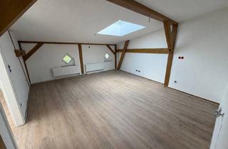 Wohnung mieten in Dr.-Wilhelm-Külz-Str. 64, 15517 Fürstenwalde, Erstbezug nach Modernisierung I 2-Zimmer-DG-Wohnung I Zentrum