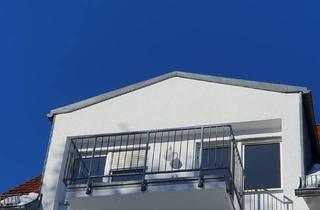 Wohnung mieten in Gutenbergstr. 17, 08209 Auerbach, Traumhafter Blick über Auerbach, 2-R-Wohnung, Lift, Balkon, Tiefgarage, ruhig, zentrumsnah