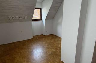 Wohnung mieten in Gässle 16, 72202 Nagold, Ansprechende 4-Zimmer-Wohnung mit Balkon und Einbauküche in Nagold-Schietingen