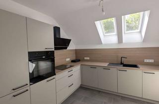 Wohnung mieten in Am Friedhof 16, 32312 Lübbecke, Frisch sanierte Obergeschosswohnung mit Garten und Balkon
