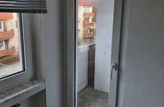 Wohnung mieten in 31785 Hameln, Zuhause mit drei Zimmern und Balkon in Hameln