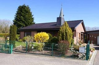 Haus kaufen in 21745 Hemmoor, Gepflegter Bungalow mit Vollkeller, Sauna, innen und Außenkamin