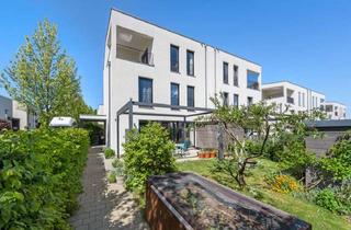 Doppelhaushälfte kaufen in 88213 Ravensburg, Ein Höchstmaß in puncto Design & Energetik- Neuwertige Doppelhaushälfte mit Bergsicht in Ravensbur