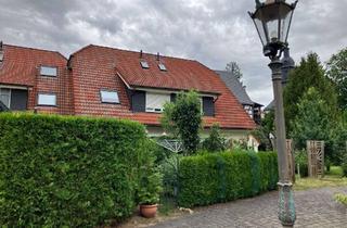 Reihenhaus kaufen in 09557 Flöha, vermietetes Reihenhaus mit 2 Garagen