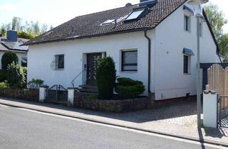 Haus kaufen in 61137 Schöneck, Freist. EFH mit Garage und traumhafte, idyllischen Garten