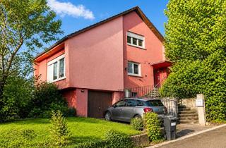 Haus kaufen in Panoramastr. 23, 76307 Karlsbad, Ihr neues Zuhause: Viel Platz, Kamin & Gartenidylle in Ittersbach-Familienparadies mit Potenzial