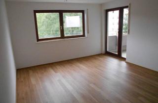 Wohnung kaufen in 90489 Nürnberg, VERMIETETE 2 ZIMMERWOHNUNG - BALKON - EINBAUKÜCHE - LIFT - 2. OG - N-WÖHRD