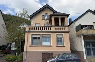 Einfamilienhaus kaufen in 56253 Treis-Karden, Zwei Einheiten, viele Möglichkeiten – solides Investment mit Perspektive in Treis-Karden