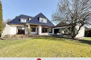Einfamilienhaus kaufen in 28816 Stuhr, Stuhr - Großzügiges EFH mit Pool & Garten in Alt-Stuhr