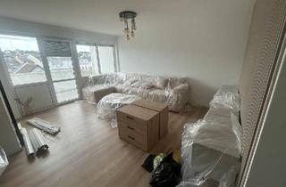 Haus kaufen in 56203 Höhr-Grenzhausen, Höhr-Grenzhausen - Schöne Sanierte 2 Zimmer Wohnung mit Einbauküche