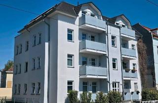 Wohnung kaufen in Sportallee, 12527 Berlin, Berlin - Helles Wohnglück in Grünau mit Kochinsel, 2 Balkonen & Stellplatz