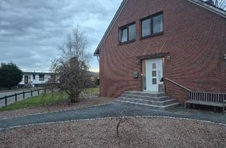 Einfamilienhaus kaufen in 21684 Agathenburg, Agathenburg - Familienhaus mit 2 Wohneinheiten, PV-Anlage & großem Grundstück i