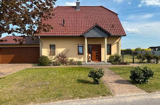 Einfamilienhaus kaufen in 16306 Casekow, Casekow - Einfamilienhaus mit Doppelgarage in Casekow zu verkaufen