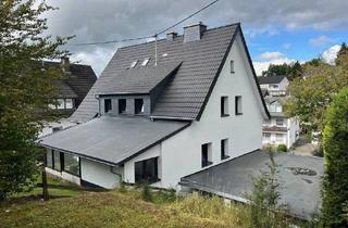 Haus kaufen in 57399 Kirchhundem, Kirchhundem / Würdinghausen - Zweifamilienhaus mit Einliegerwohnung - modernisiert, großzügig, wirtschaftlich durchdacht