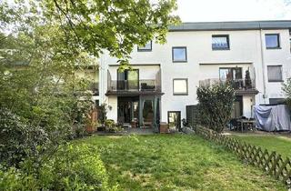 Wohnung kaufen in 40667 Meerbusch, Vermietete Haus in Haus Einheit in Büderich ! 4 Zimmer + Garten und Balkon