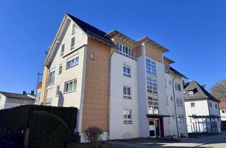 Wohnung kaufen in 88045 Friedrichshafen, Individuelle 3-Zimmer-DG-Wohnung mit ausgebautem Dachspitz und TG-Stellplatz