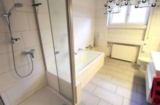 Wohnung kaufen in Landrat-Pfeiffer-Str. 20, 64832 Babenhausen, Wohnen mit Komfort: 129 m² Erdgeschosswohnung mit Garten, großer Terrasse und Garage