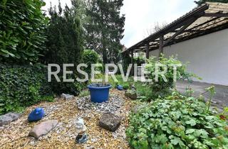 Wohnung kaufen in 76185 Grünwinkel, Selten: Erdgeschosswohnung mit vollständigem Gartenanteil und Hauscharakter