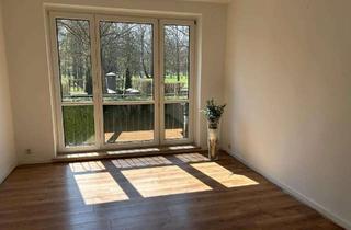 Wohnung kaufen in Schloßplatz, 99094 Molsdorf, • Stilvolle 2-Zimmer-Wohnung mit Blick in den Schlossgarten in Molsdorf