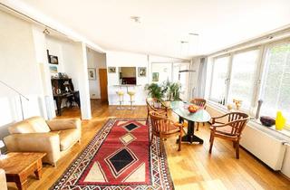 Wohnung kaufen in Martin-Luther-Str. 14, 42651 Solingen-Mitte, Helle & Moderne 2 Zimmer Eigentumswohnung mit Loggia in SG- Grünewald