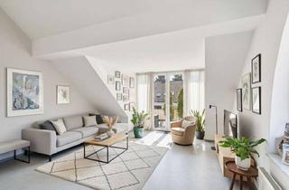 Wohnung kaufen in 81825 Trudering-Riem, Lichtdurchflutete, bezugsfreie Dachgeschoss Wohnung mit Balkon