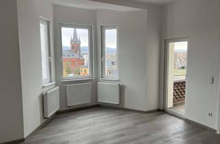 Wohnung kaufen in Seilerweg, 36251 Bad Hersfeld, Modernisierte 137 m²-Wohnung im 2. OG – Mit Balkon & ideal für Wohnen oder Gewerbe