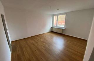 Wohnung mieten in Friedrich-König-Straße 11, 98527 Suhl, Schöne 2-Raum Wohnung in der Mitte von Suhl!