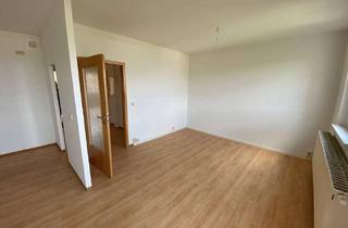 Wohnung mieten in Alexander-Gerbig-Straße 41, 98527 Suhl, Endlich genug Raum – Helle 4-Zimmer-Wohnung mit neuem Glanz