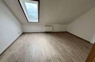 Wohnung mieten in Seligenstädter Straße 18, 07554 Gera, HELLE 4-RAUM-Dachgeschoss-WOHNUNG MIT NÄHE ZUM ARBEITGEBER AMAZON