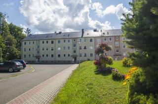 Wohnung mieten in Maxim-Gorki-Straße 18, 07927 Hirschberg, 3-Raum-Wohnung in ruhiger Wohnlage