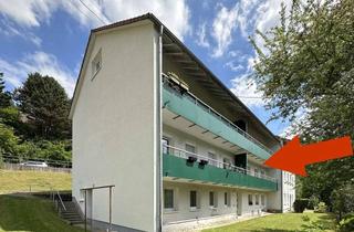 Wohnung mieten in Ginsterweg 16, 75378 Bad Liebenzell, Großzügige 2-Zimmer-Wohnung mit Blick ins Grüne